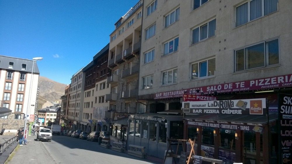 Apartamentos Pie De Pistas Mikka 3000 パス・デ・ラ・カサ エクステリア 写真